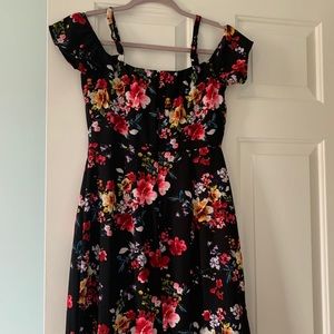 Express Floral Mini Dress NWOT Size 4